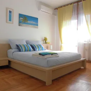 https://solare-bb.hotelslidodijesolo.com