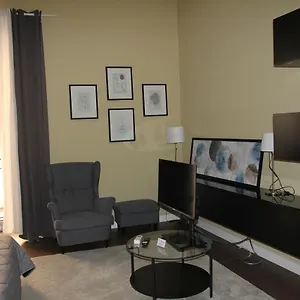 Apartament Holiday In Archimede