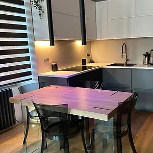 Apartament Lr Deluxe - Fondazione Prada - Metro M3