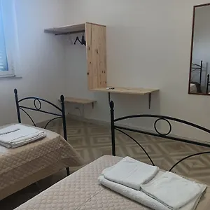https://petraleuka.sicilyhotelsitaly.net